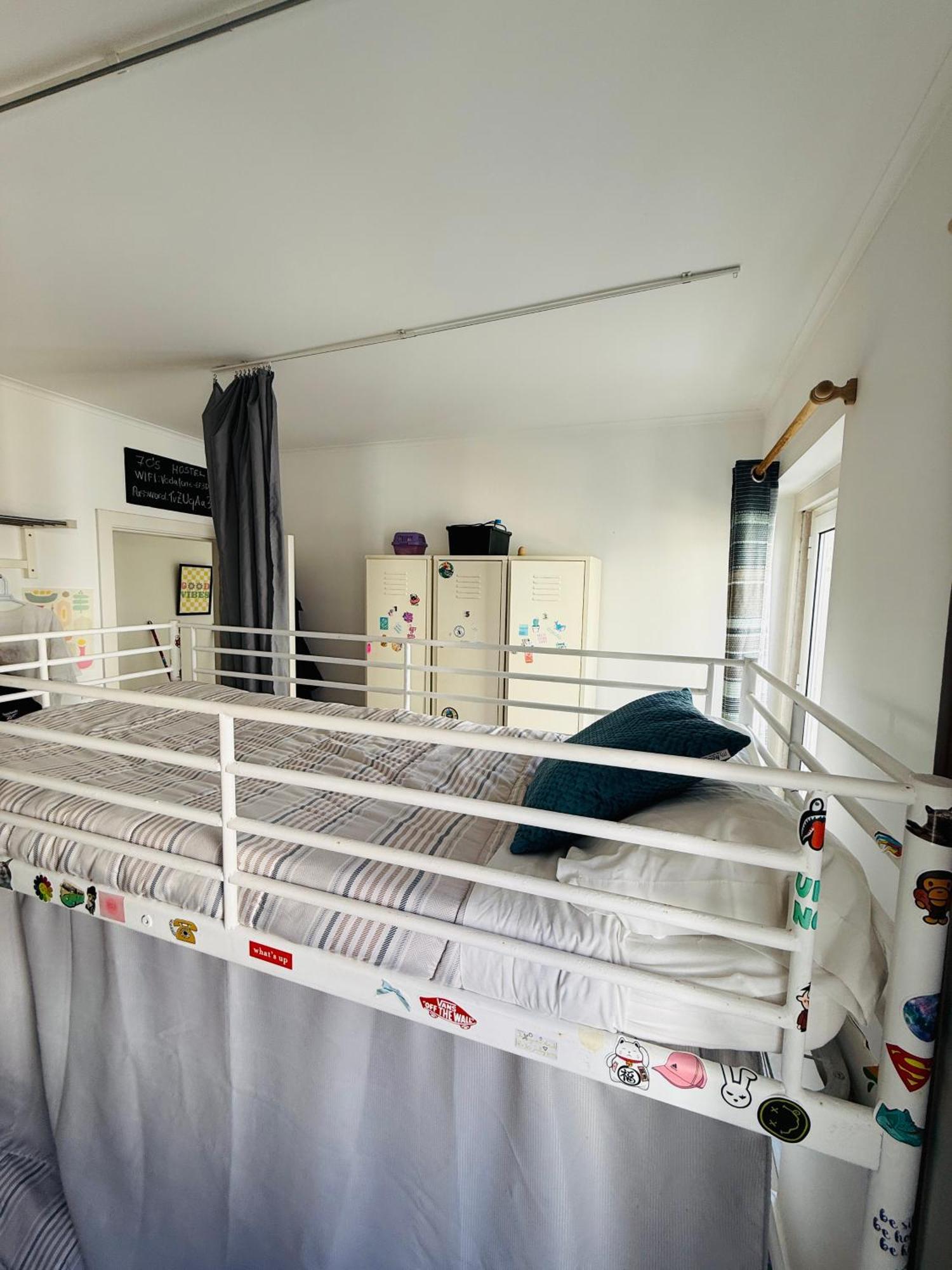 70's Hostel Ericeira Buitenkant foto